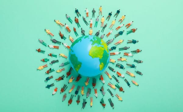 La ensalada demográfica actual: Entre las tasas natalidad y fecundidad, las migraciones, el crecimiento económico/poblacional y los nuevos dilemas sociopolíticos